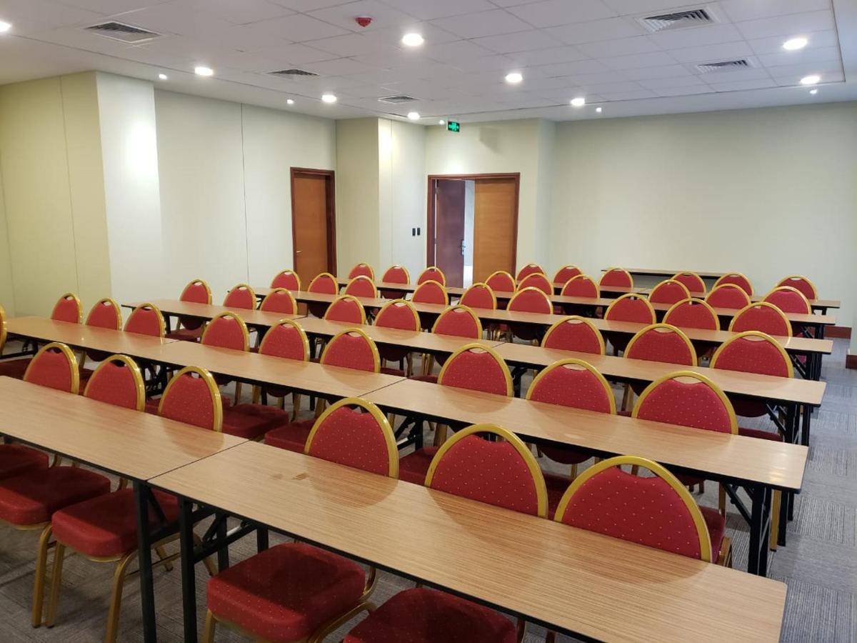 Hotel Diego De Almagro קסטרו מראה חיצוני תמונה