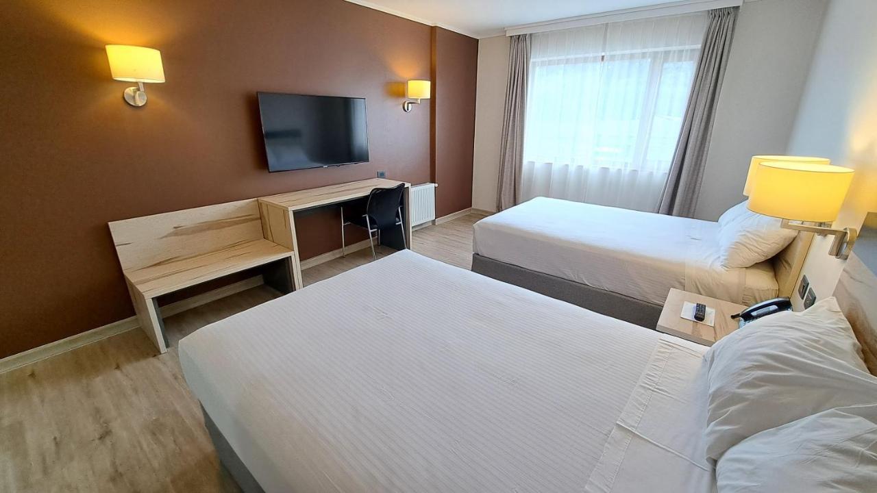 Hotel Diego De Almagro קסטרו מראה חיצוני תמונה