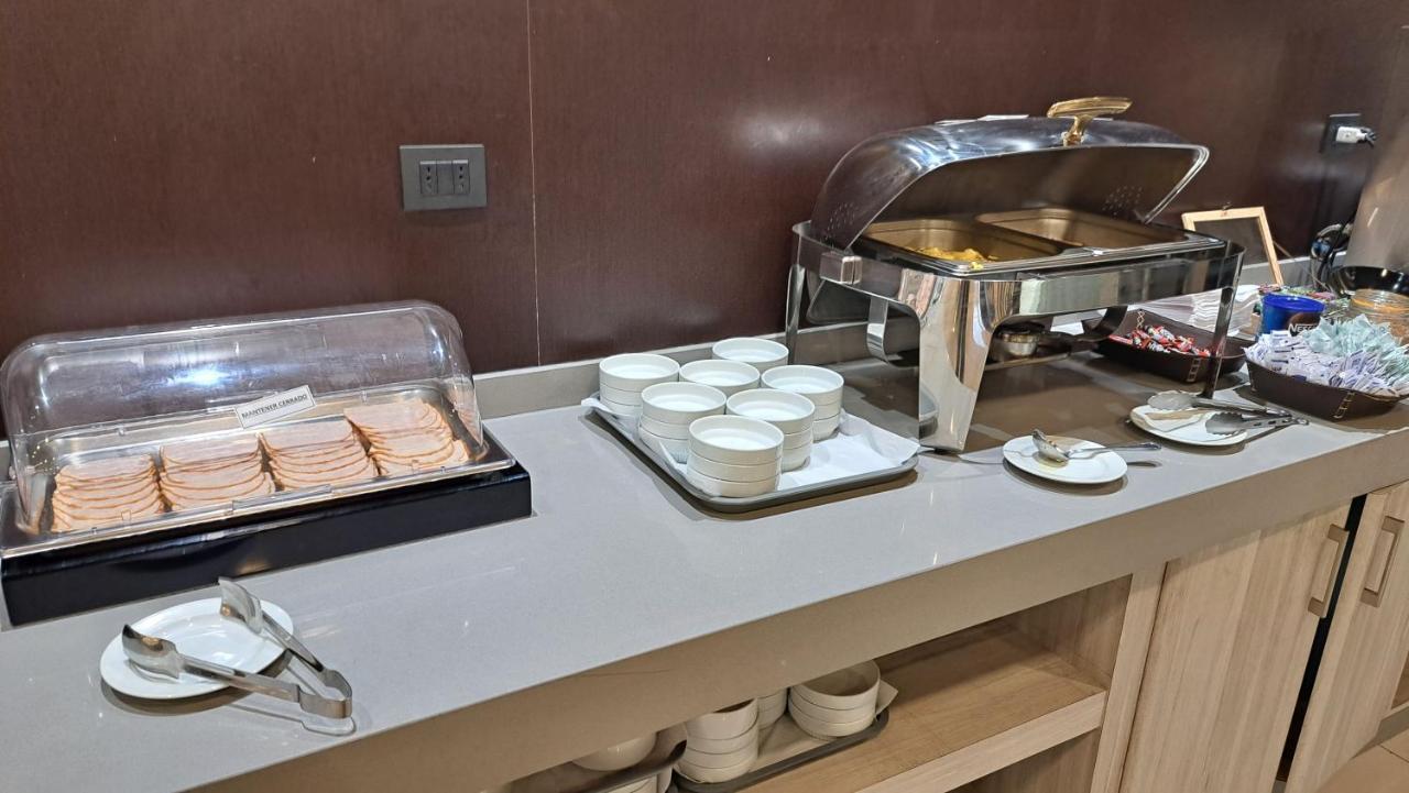 Hotel Diego De Almagro קסטרו מראה חיצוני תמונה