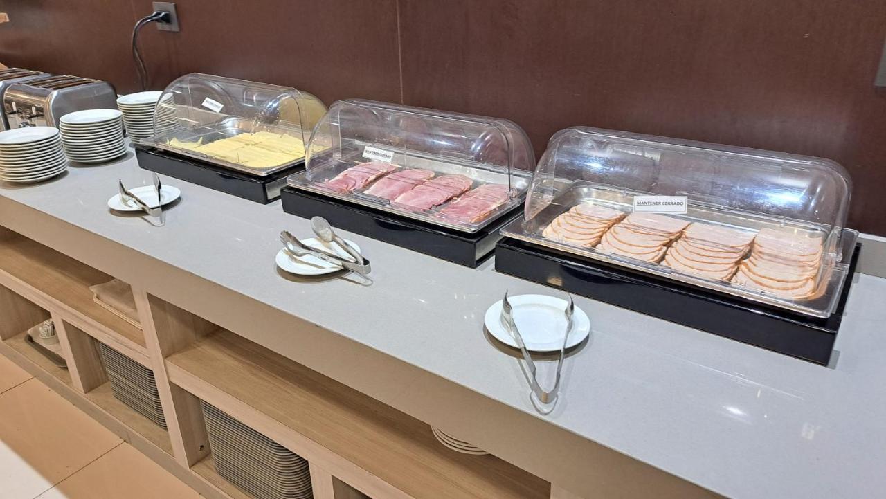 Hotel Diego De Almagro קסטרו מראה חיצוני תמונה